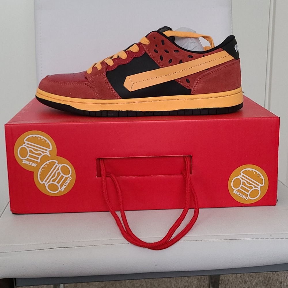 Vandy the pink spicy burger shoe